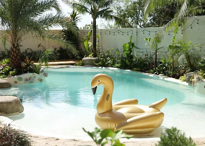 Chon's Dock & - Free Outdoor Pool Phan Thiết